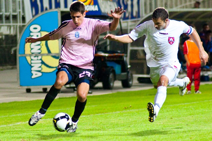 Zagreb na krivom kolosijeku