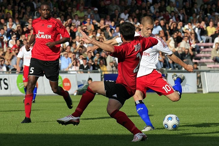 Video: Hat trick Petrića, Jelavić srušio Villu