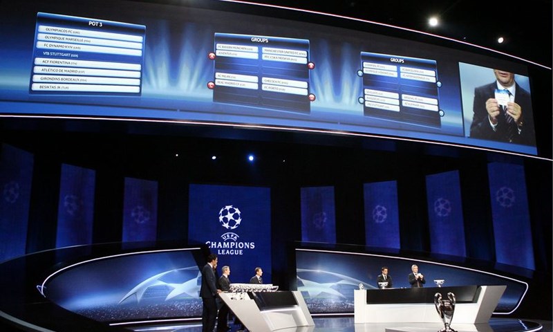 Kaka i Ibrahimović se vraćaju kući
