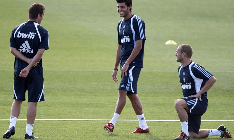 Mourinho SMS-ovima "kupio" Sneijdera