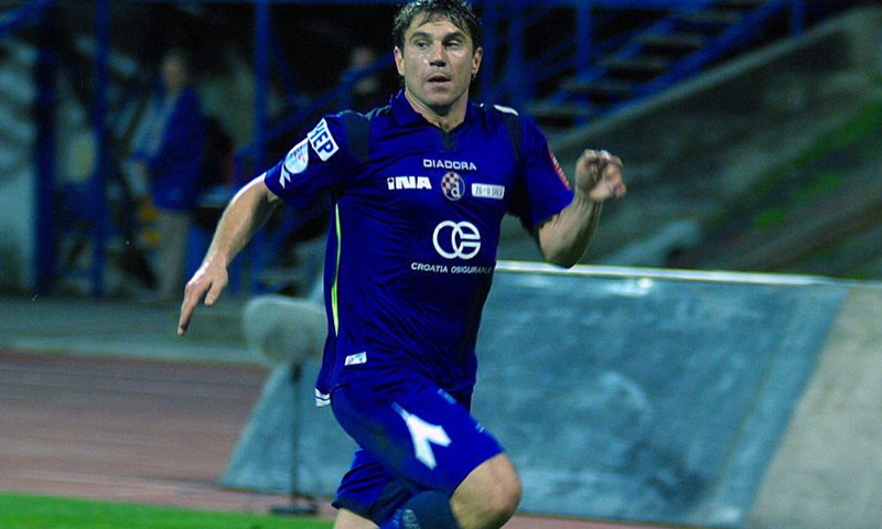 Dinamo pobjedom otvorio stadion