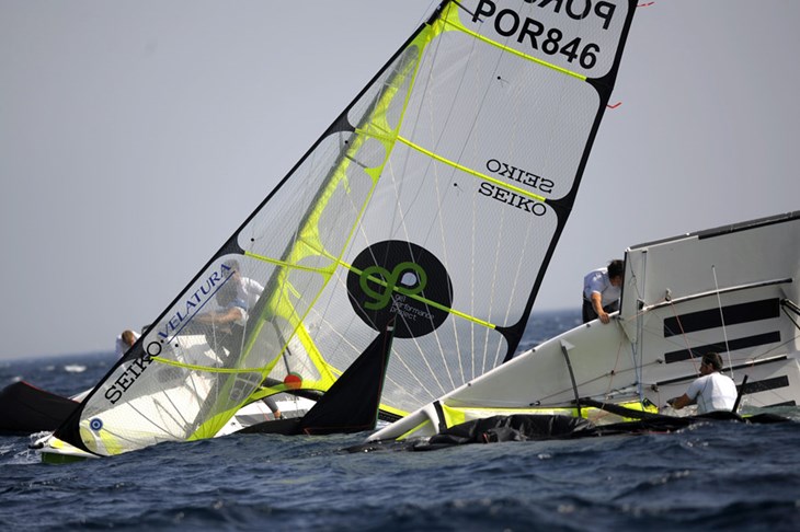 EP 49er - jugo lomilo opremu