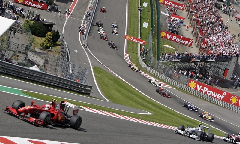 Ferrari priprema teren Fernandu Alonsu