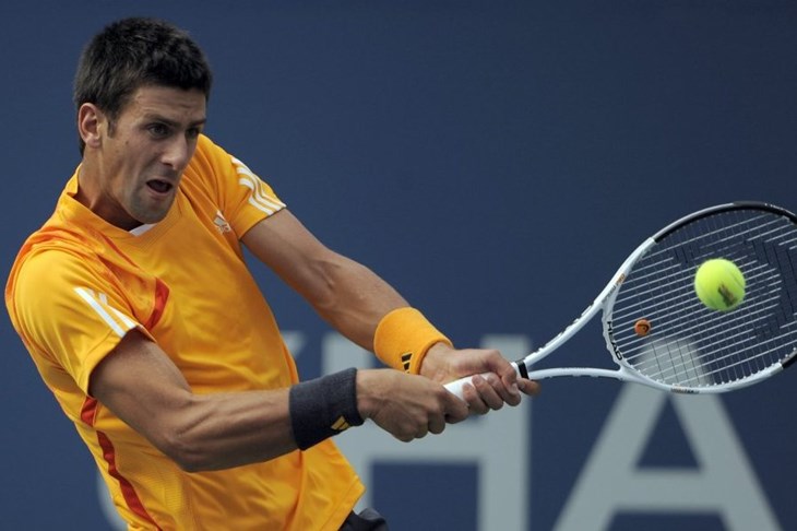 Nole prvi polufinalist
