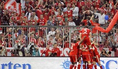 Bayern u grotlu, Rakitić otežava Soldi