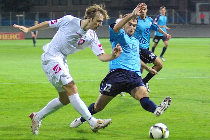 Bunkerom do tri boda