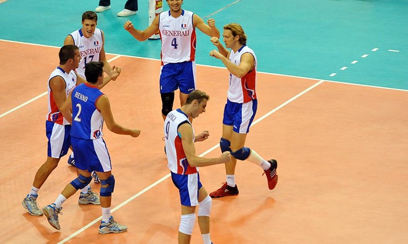 Slovenska bajka traje i dalje, Francuska preokretom izborila finale
