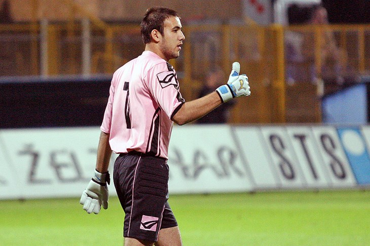 Chelsea posudio Delača