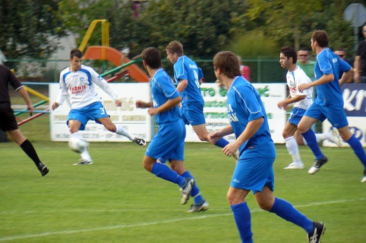 Susjed je susjedu vuk