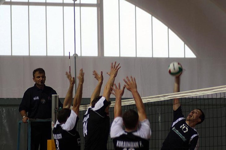 Ako želiš prijeći Rijeku, sagradi most