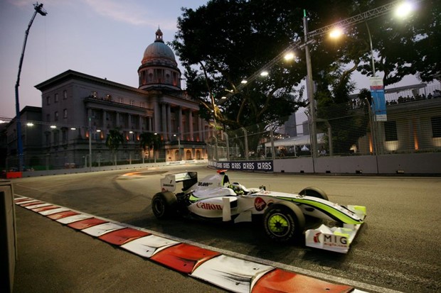 Button neuvjerljiv prije kvalifikacija