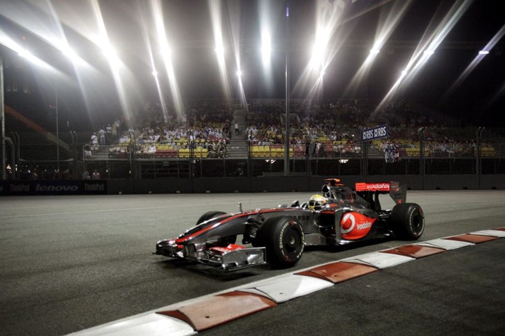 Barrichello darovao Hamiltonu pole