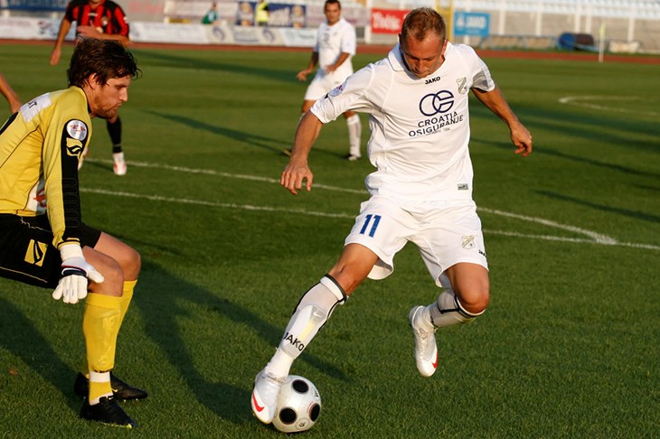 Trojac napustio Kantridu