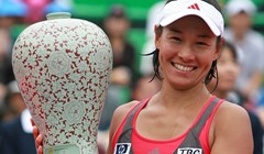 Date Krumm stopama Billie Jean King