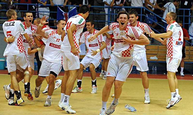 Hrvatski juniori protiv Slovenije, Švedske i Rumunjske