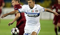 Sneijder sa zvukom sirene