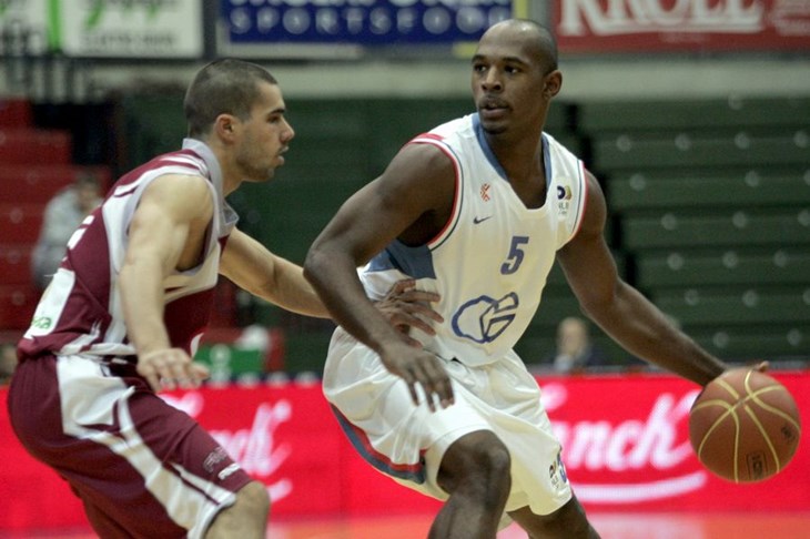 Dominantno do treće pobjede