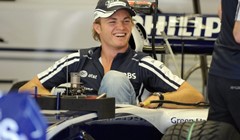 Rosberg putuje po naslov