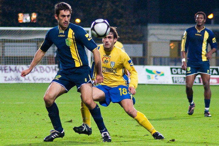 Zlatni pogodak Golema