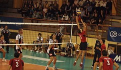 S punim tribinama po novu pobjedu