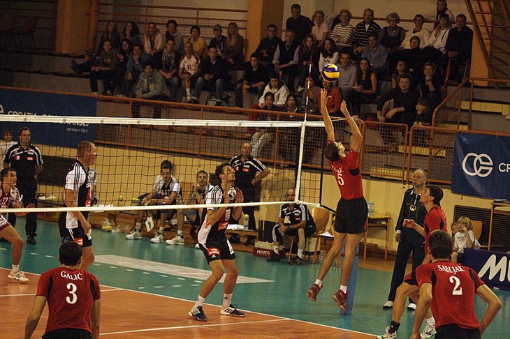 S punim tribinama po novu pobjedu