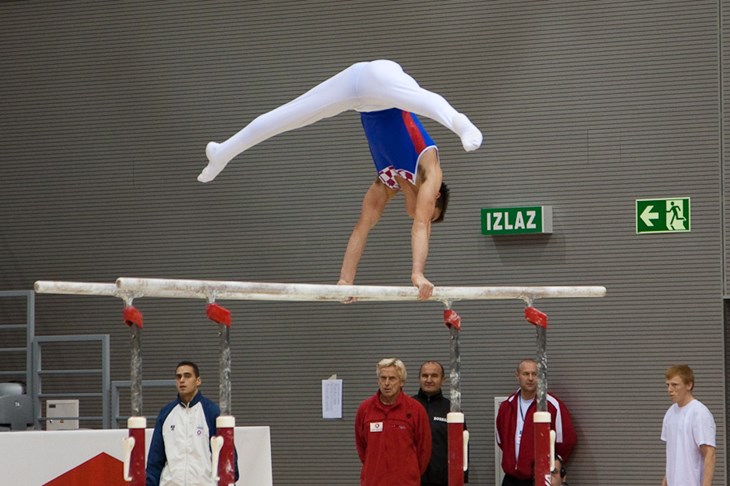 Nakon prvog dana 19. mjesto