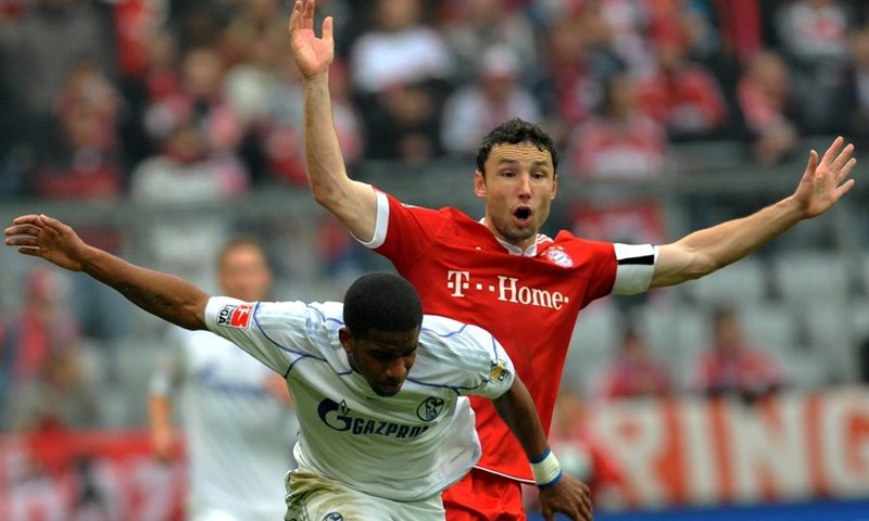 Video: Schalkeov debitant zaustavio Bayern