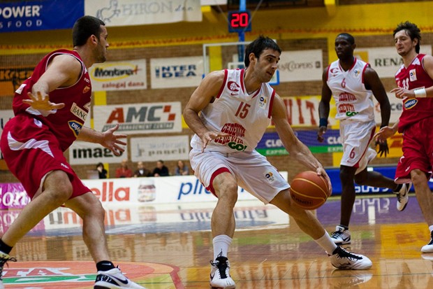 Opačak se vratio u "staro jato"