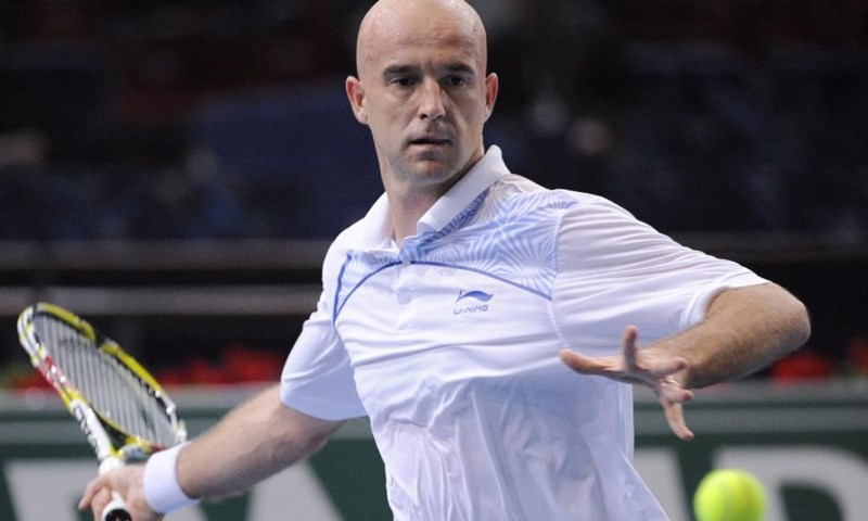 Ljubičić propustio Simona