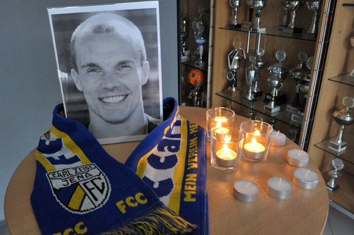 Sjećanje na Roberta Enkea