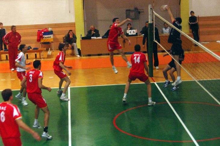 Rijeka krenula nizvodno