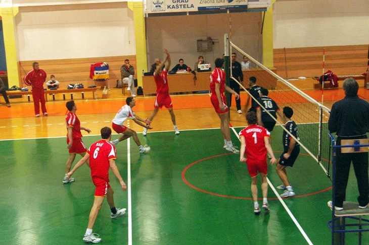 Uzvrat protiv imenjaka iz Kaštela