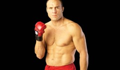 UFC 118: Vrhunske predstave Edgara i Couturea