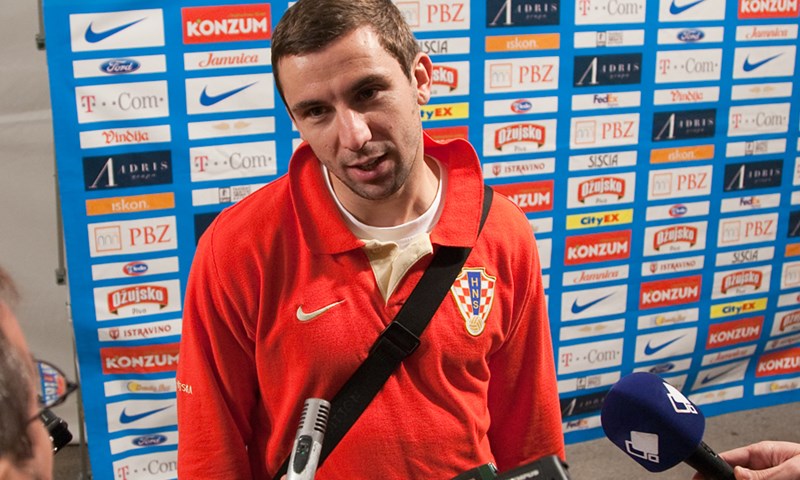 Srna izašao zbog slabosti