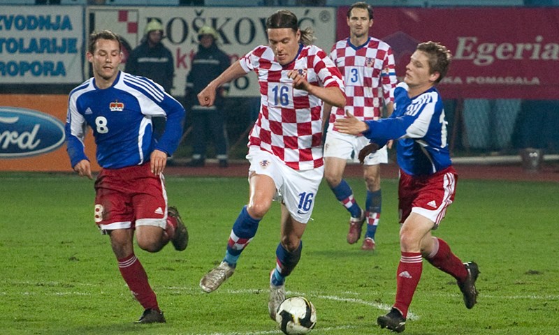 Kneževiću puna minutaža i prvi žuti