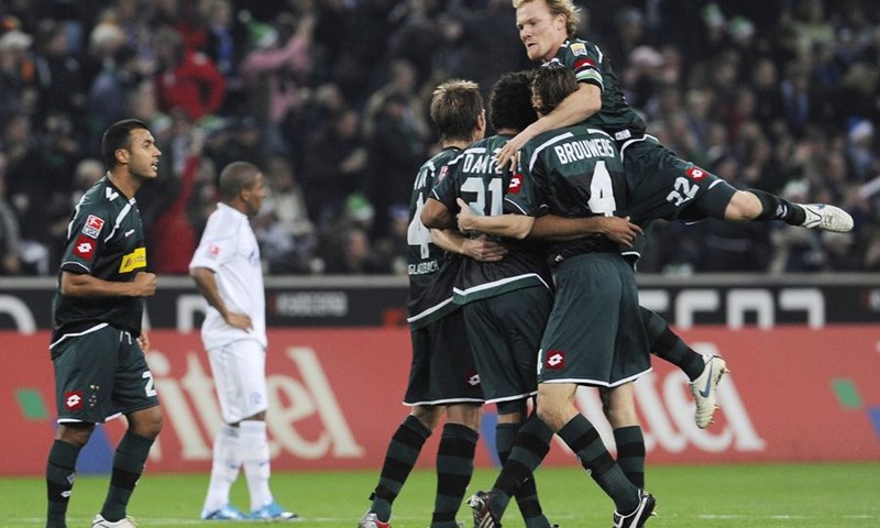 Schalkeu izmaknuo vrh tablice