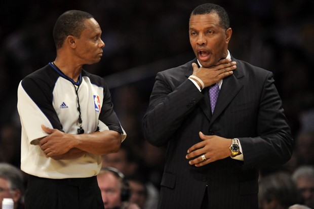 FANATIK: Alvin Gentry sam sebe intervjuirao nakon utakmice