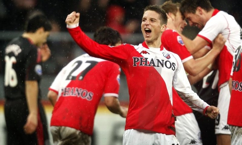 Poraz Ajaxa, Twente kroz ušicu igle