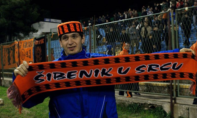 Ermin Zec nema radnu dozvolu!
