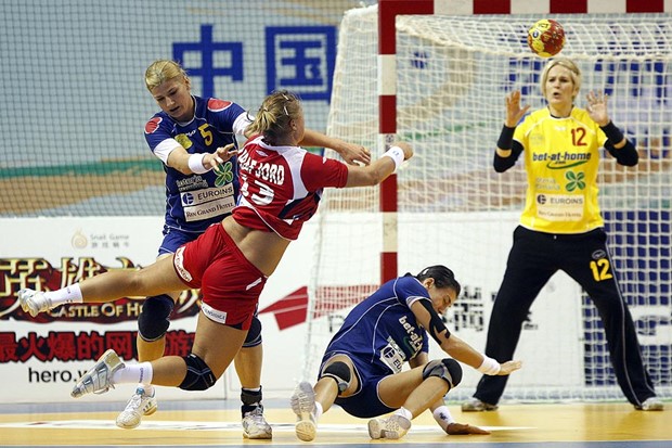 Njemicama poraz, ali i prolaz