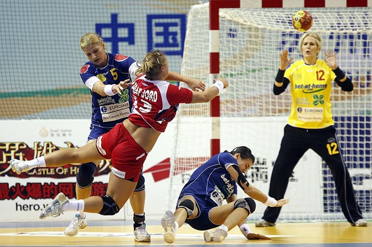 Njemicama poraz, ali i prolaz