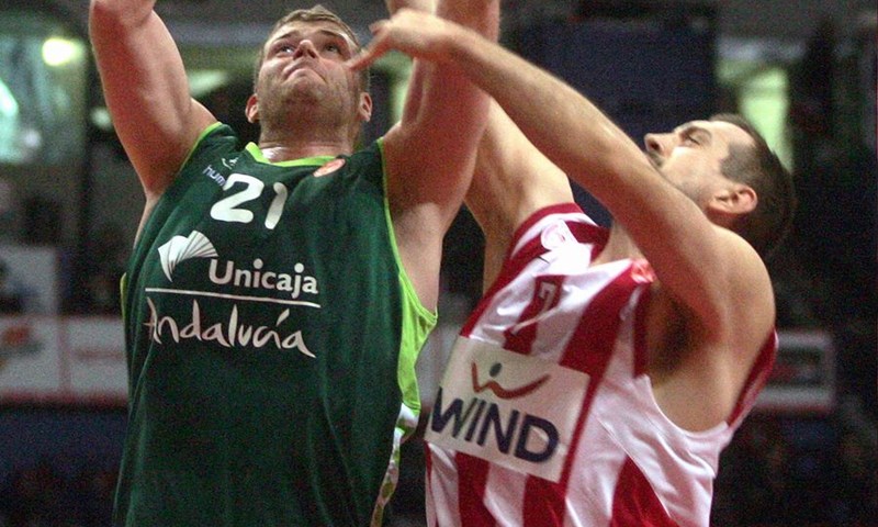 Olympiacos preskočio Unicaju, sjajni Partizan