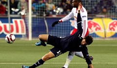 Zarate nastavlja rat riječima