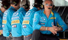 Briatore rehabilitiran