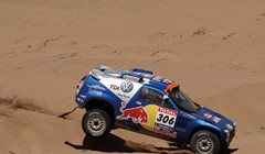 Al-Attiyah u žestokom napadu na Sainza