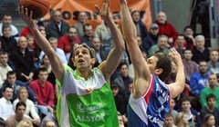 Navijači ponijeli Asvel do trofeja