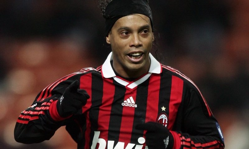 Hat trick Ronaldinha u rapsodiji Milana