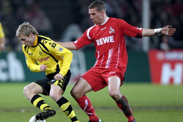 Podolski out pet tjedana