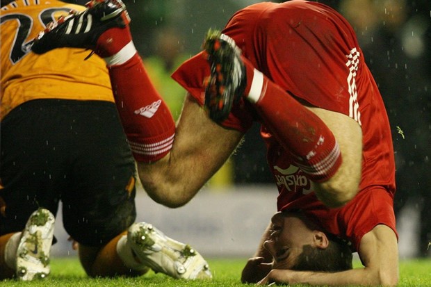 Steven Gerrard opet na terenu