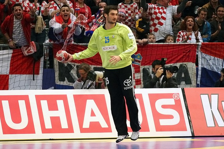 Zašto bi bilo policije?